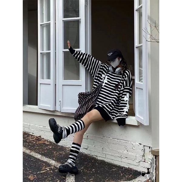Áo len unisex White Cross Stripe Longline swt