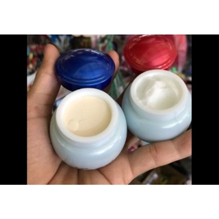 Bộ đôi kem kone ngày đêm thái lan