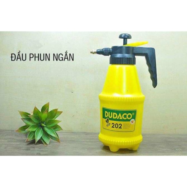 Bình tưới cây 2lit