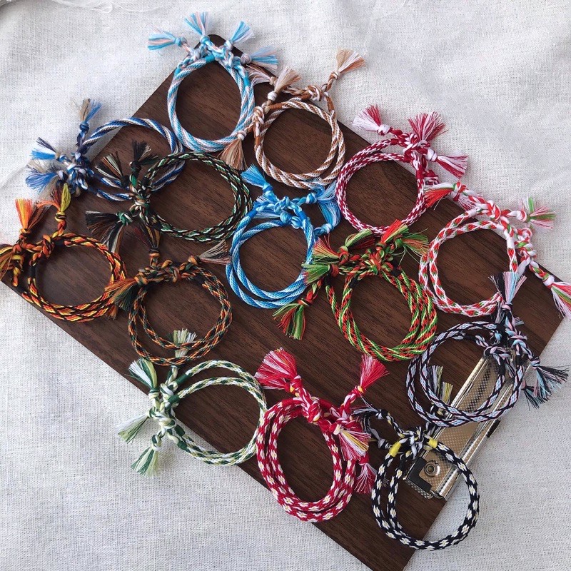 Vòng kumihimo xanh hồng