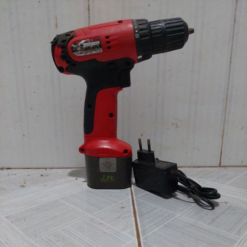 Máy pin máy khoan Ryobi 7.2V . Hàng bãi Nhật.