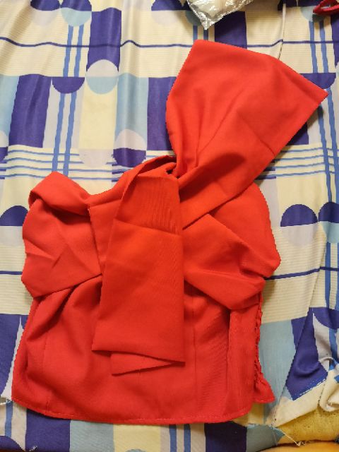 Áo crop lệch vai (áo crop so hot kèm ảnh thật) | BigBuy360 - bigbuy360.vn