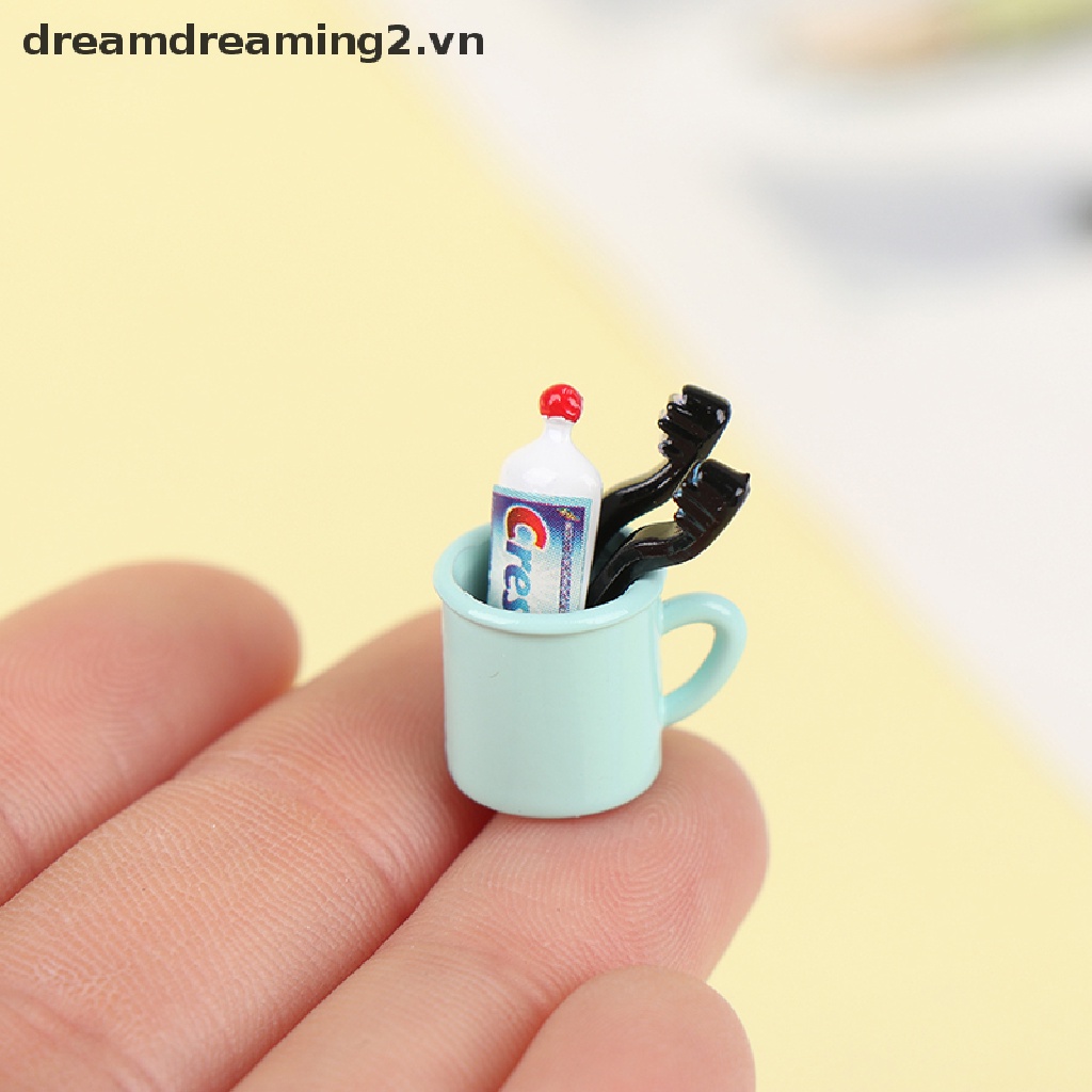 Bộ Bàn Chải Đánh Răng Và Kem Đánh Răng Mini Cho Nhà Búp Bê