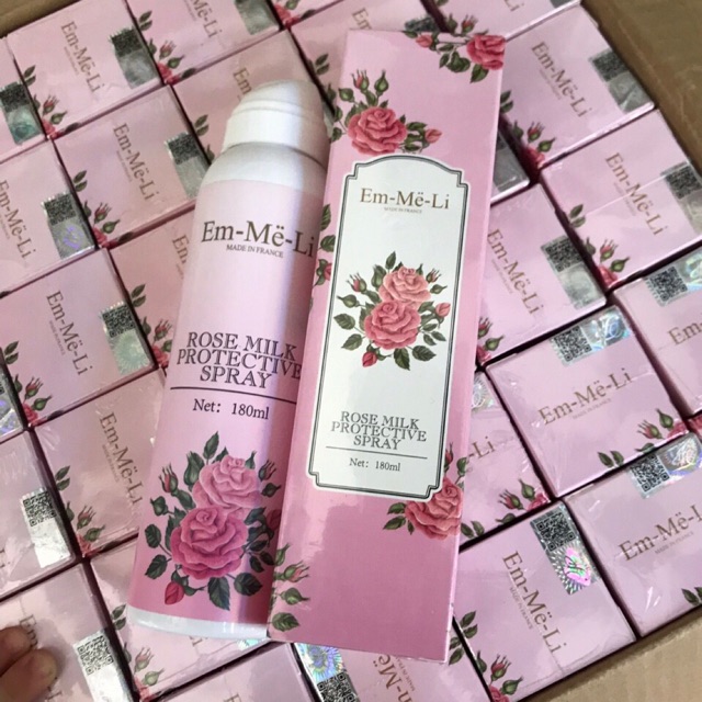 Nước xịt trang điểm hoa hồng Em-Me-Li Pháp