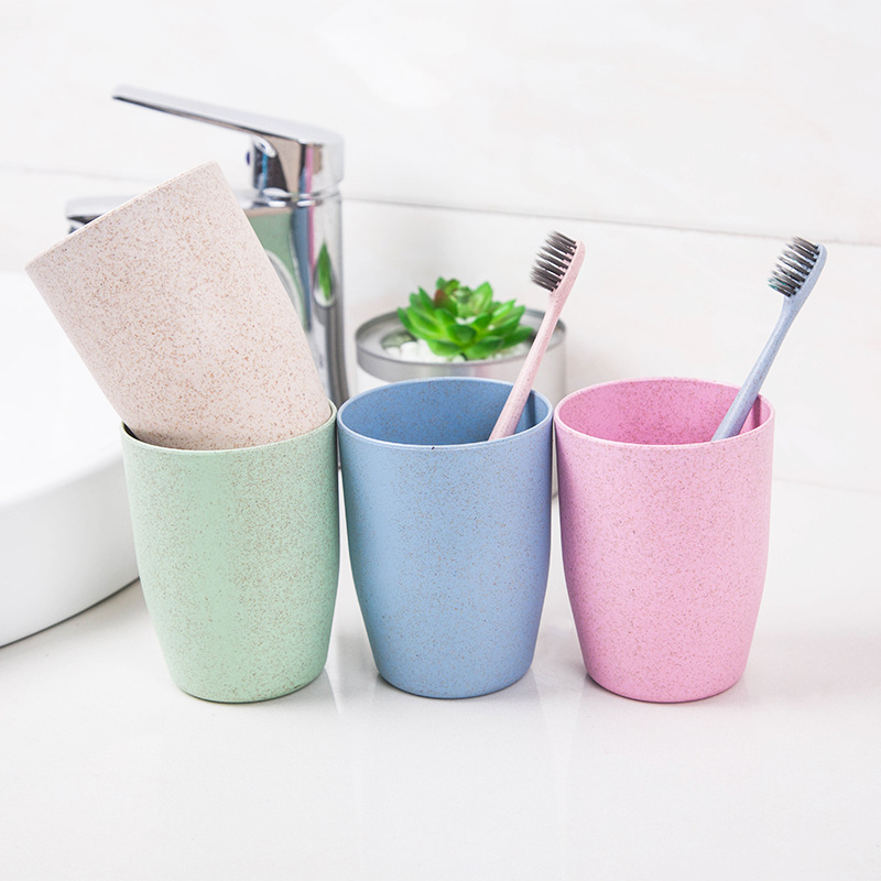 Cốc đánh răng bằng chất liệu lúa mạch thân thiện môi trường