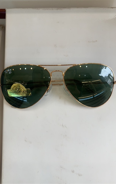 Tl Ray ban cao cấp chống bể, hàng đẹp, sắc nét. | BigBuy360 - bigbuy360.vn