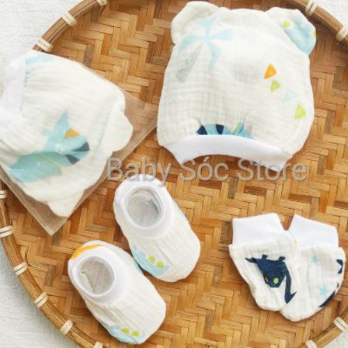 Set Sơ Sinh Nón - Bao Tay - Bao Chân Vải Xô Cao Cấp Cho Bé 0-3 Tháng Tuổi