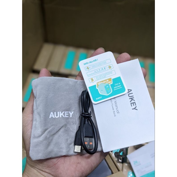 Pin dự phòng Aukey PB-N83 10000mAh PD 20W siêu nhỏ gọn