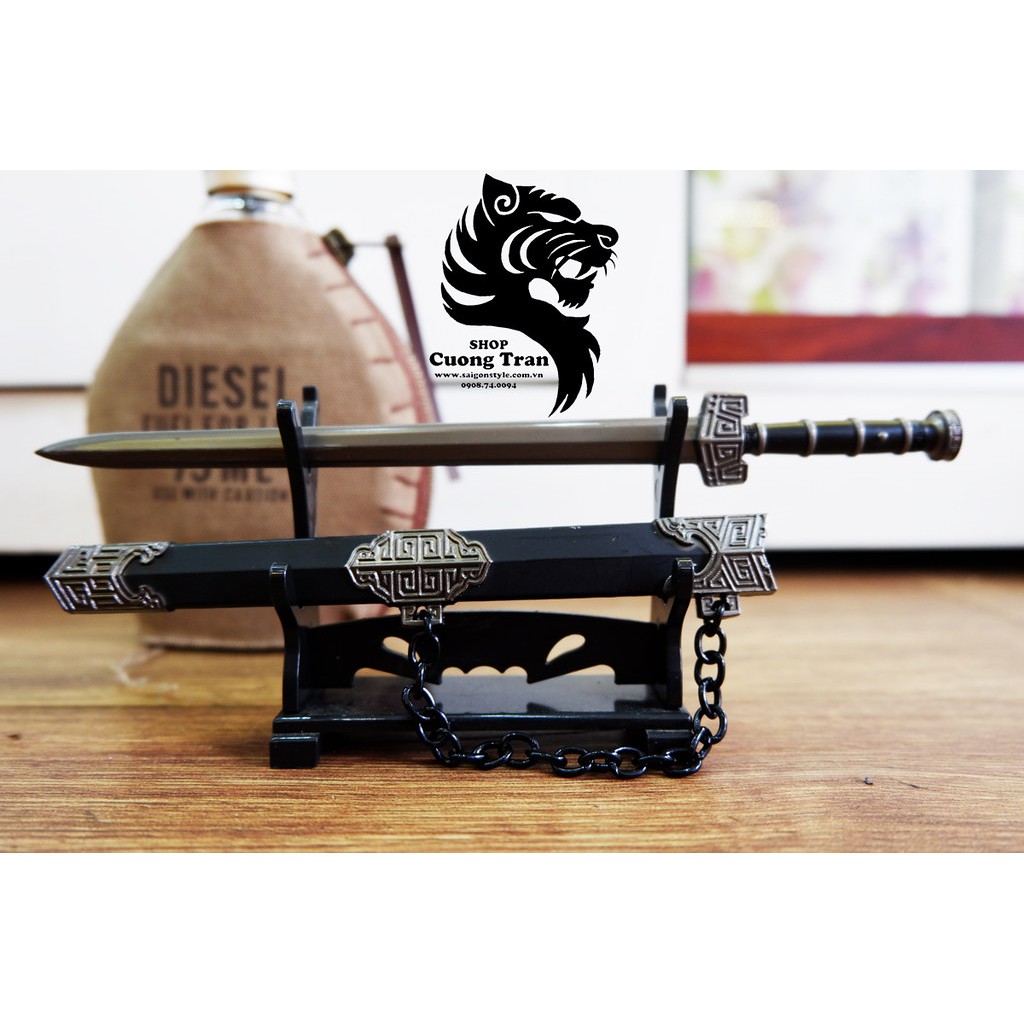 Mô hình móc khóa kiếm hán 17-05