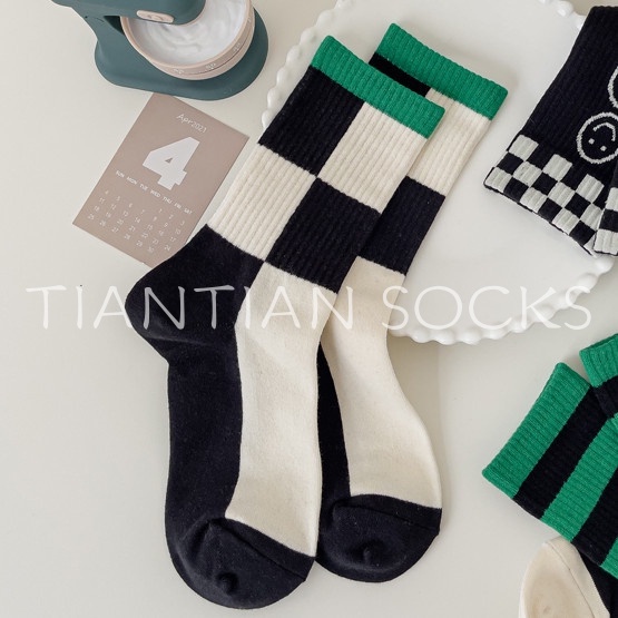 TIAN TIAN T080 Tất vớ nam nữ cổ cao Đôi vớ họa tiết caro màu xanh lá phong cách Hàn Quốc cổ điển thời trang cao cấp cho nữ