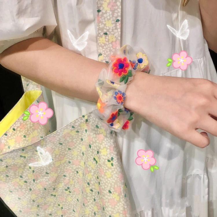 Dây chun buộc tóc vòng tay scrunchies hoa thêu sắc màu Hàn Quốc
