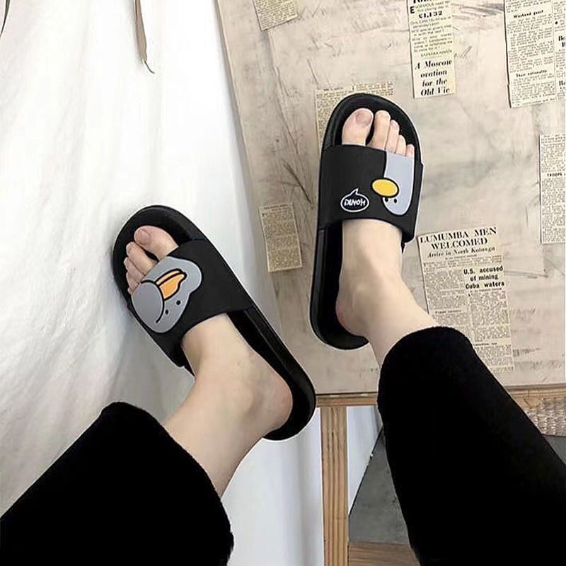Dép và dép đi trong nhà nam và nữ mặc không trơn trượt trong nhà sử dụng mạng người nổi tiếng phòng tắm tắm phim hoạt hình phiên bản Hàn Quốc hai mặc học sinh