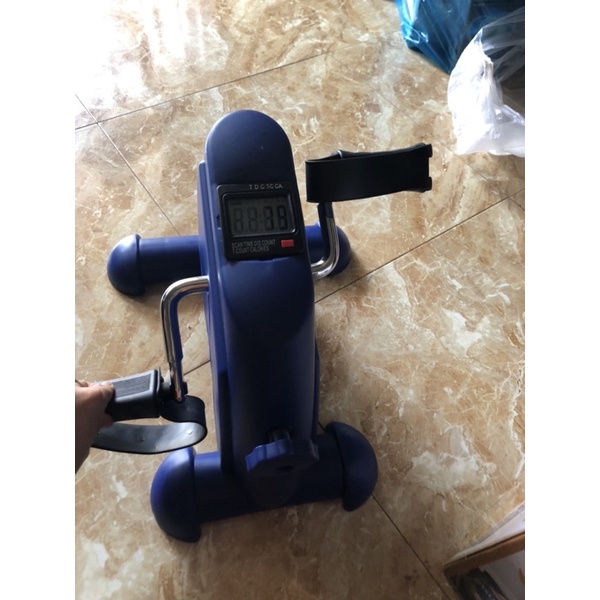Xe đạp mini luyện tập cơ tay và chân hàng km từ sữa