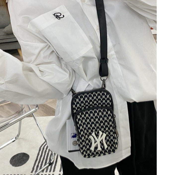 Túi Đeo Chéo Thêu Hoa Thời Trang Nữ Tính 11x18 X 2cm