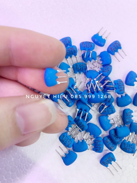 10 con thạch anh 3 chân 4MHZ 8MHZ  16MHZ
