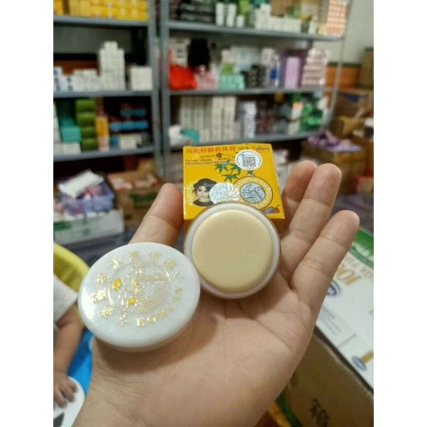 Kem Dưỡng Trắng Sâm Vàng Thái Lan Chính Hãng