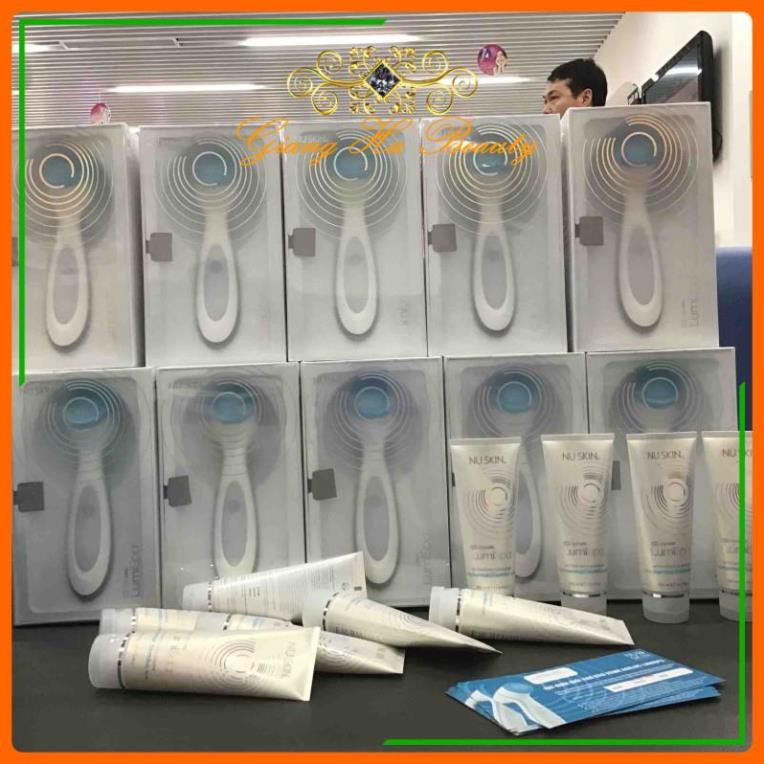 Máy Rửa Mặt Lumispa_Kèm Sữa Rửa Mặt Dành Cho DA THƯỜNG_Hàng Chính Hãng Bảo Hành 1 Năm MỘT ĐỔI MỘT_Tậng Kèm Băng Đô 50k | BigBuy360 - bigbuy360.vn