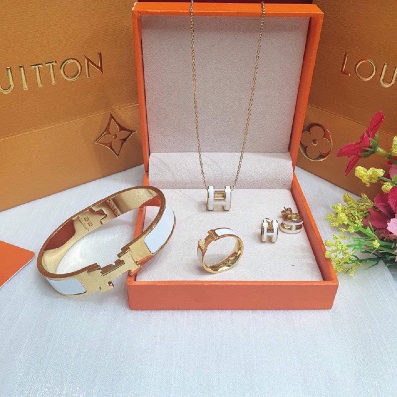 Combo 4 món chữ H siêu xinh CB066