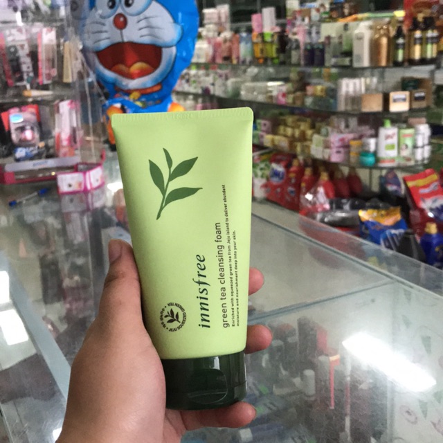 Srm trà xanh innisfree