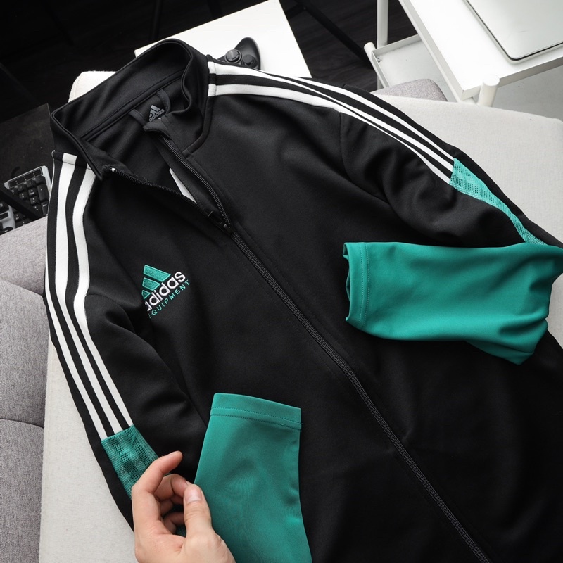 Sét áo quần thể thao