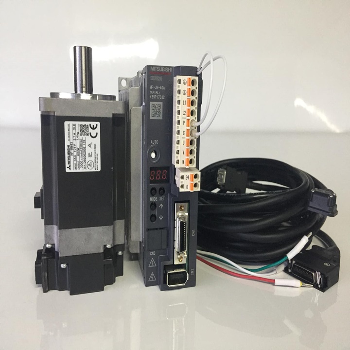 MR-JN-40A Full Bộ điều khiển Servo + Motor 400w  loại Phát Xung Mitsubishi