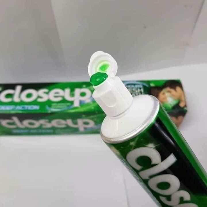 Kem Đánh Răng Close Up Thái Lan 160g