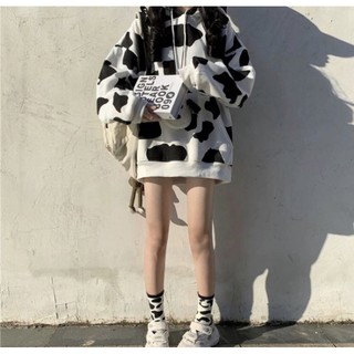 Áo hoodie bò sữa