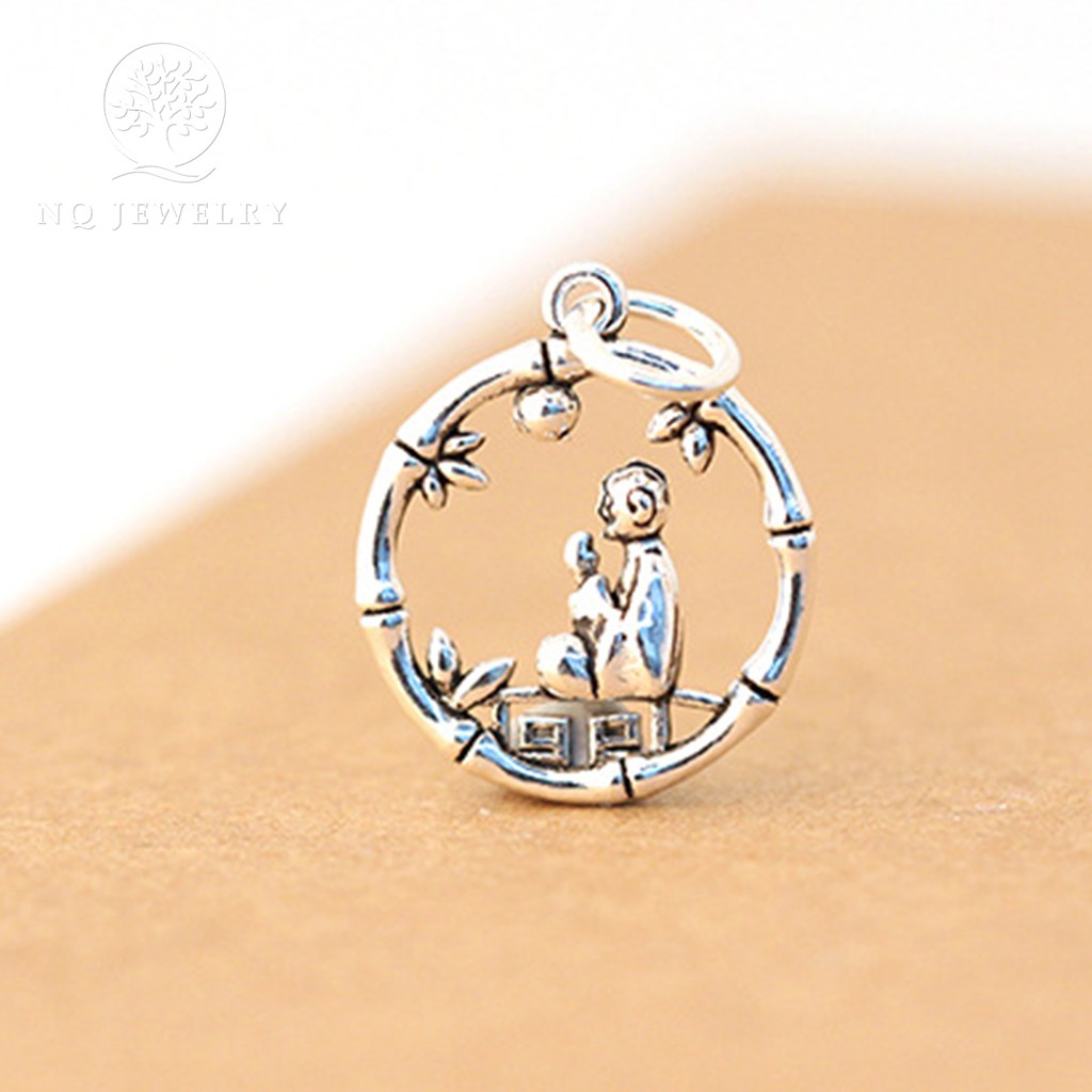 Charm bạc dây chuyền nhà sư treo ngồi rừng trúc treo - NQ Jewelry