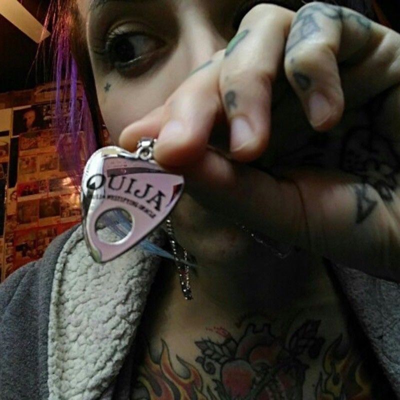 Vòng cổ Mặt Hình Phù Thủy Satanic Phong Cách Hip Hop Gothic Thời Trang Cho Nam Và Nữ