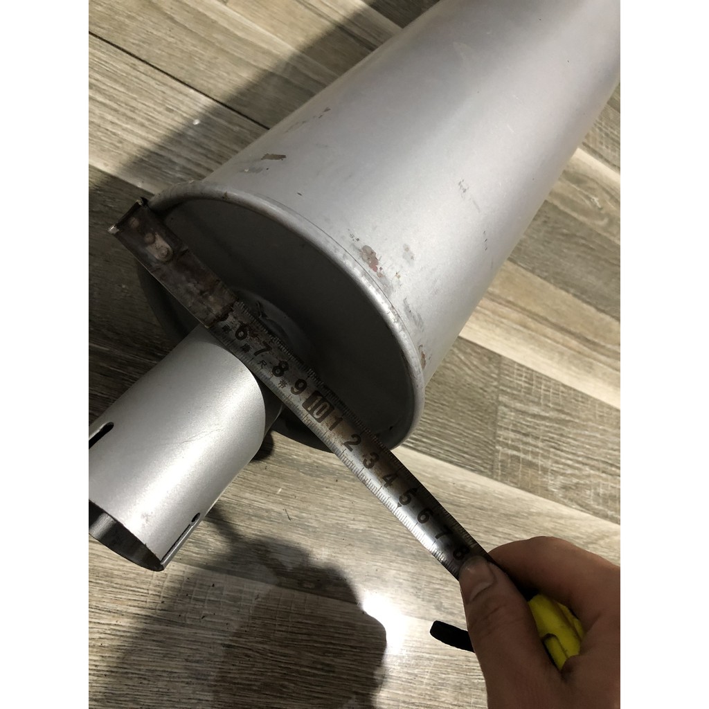 Sản phẩm gia đình làm: Ống xả BJ130/490 không tai