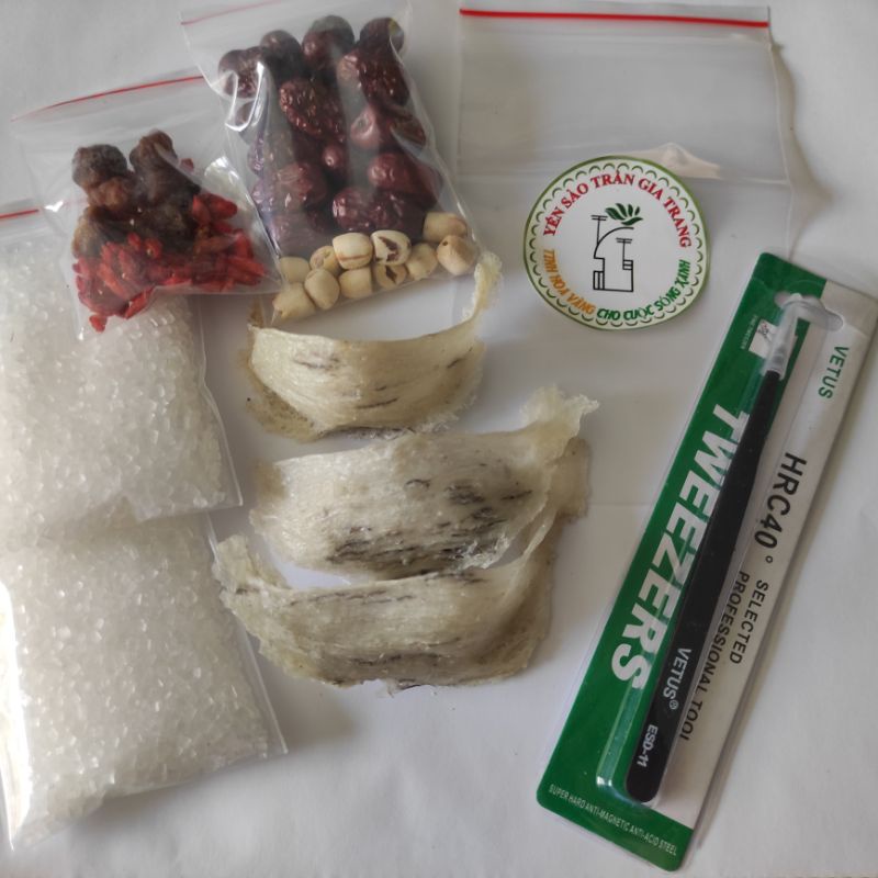 Yến sào thô nguyên tổ + Quà