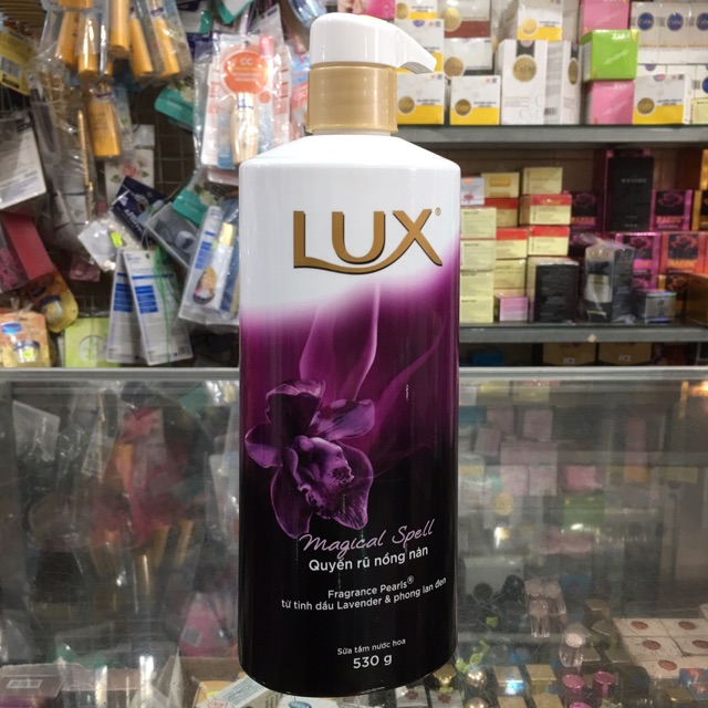 Sữa tắm nước hoa Lux Magical Spell Quyến Rũ Nồng Nàn chai 530g (520ml)