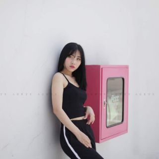 Áo Croptop 2 Dây Màu Đen