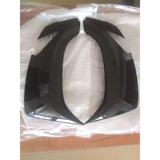 Cánh yếm ngoài zin Nouvo 6 đen chính hãng Yamaha