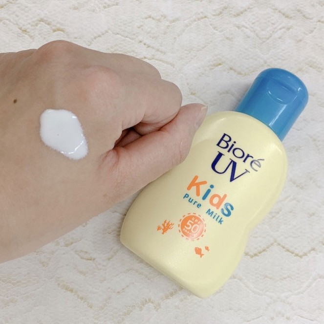Sữa Chống Nắng Dịu Nhẹ Cho Trẻ Em Boiré - Biore UV Kids Pure Milk SPF50 PA+++ 70ml