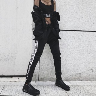 Quần Jogger thun line đỏ MAMC