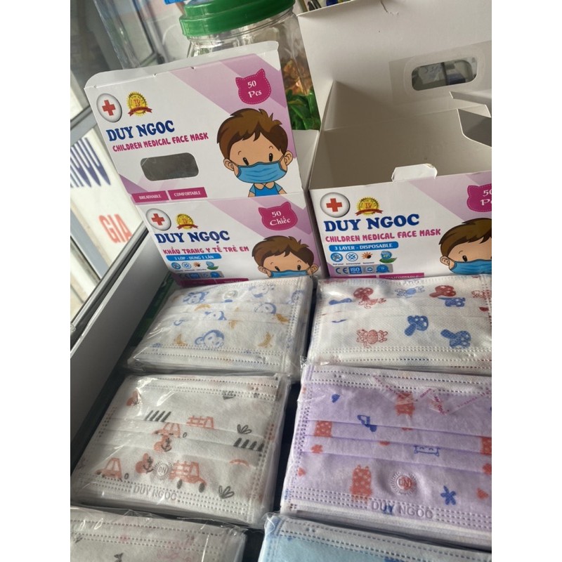 Hộp 50 chiếc khẩu trang y tế trẻ em mix màu duy ngọc