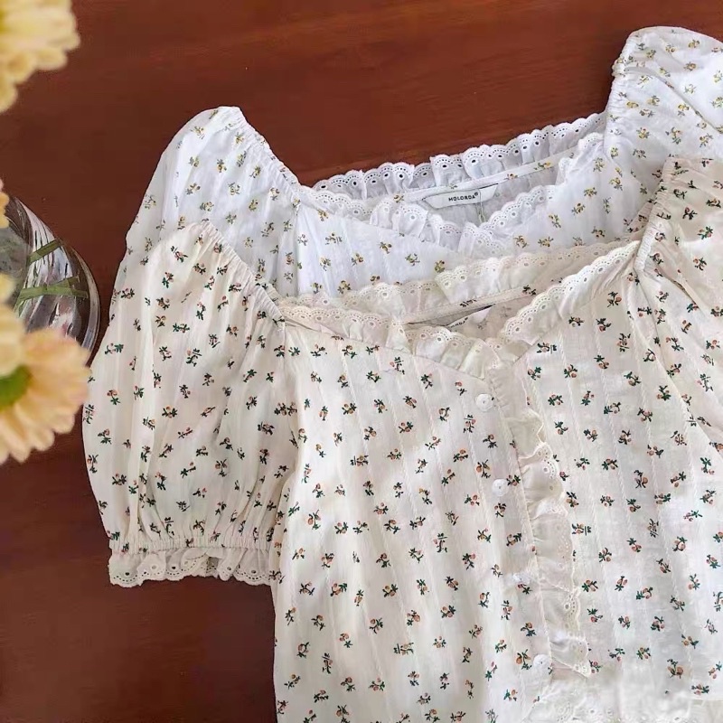 Áo blouse hoa nhí comic | BigBuy360 - bigbuy360.vn