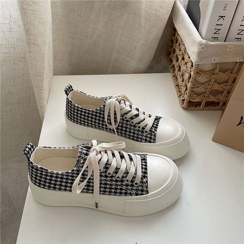 Giày bata nữ sneaker thể thao đế độn hoạ tiết sọc caro bigsize giá rẻ HAVAVA G009