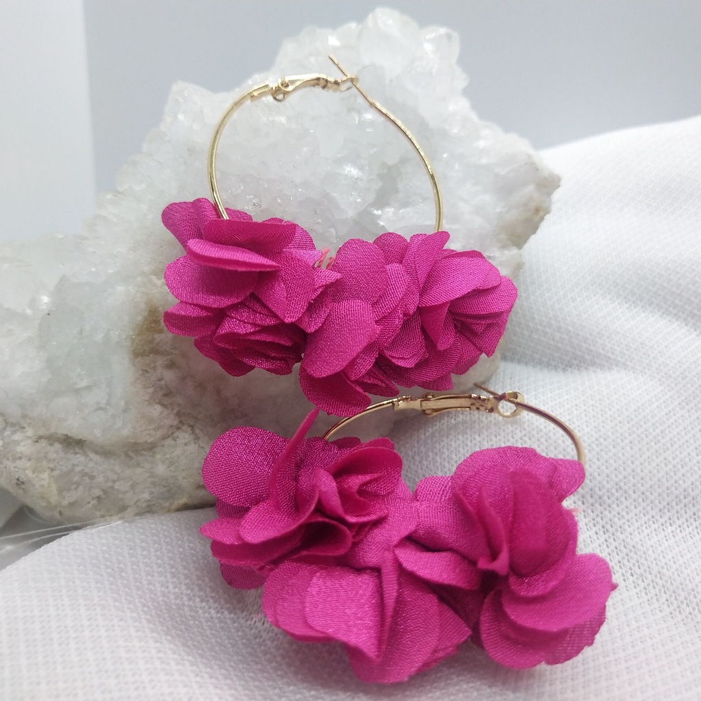 Khuyên Tai Nữ Trang Dáng Tròn Phong Cách Hàn Quốc