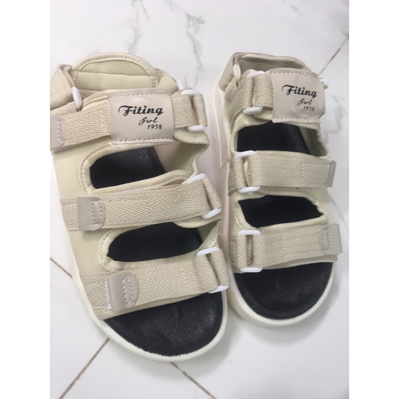 [San hang] Sandal Nữ Đi Học Unisex Nam Nữ Đế Êm 3 Quai Fitting