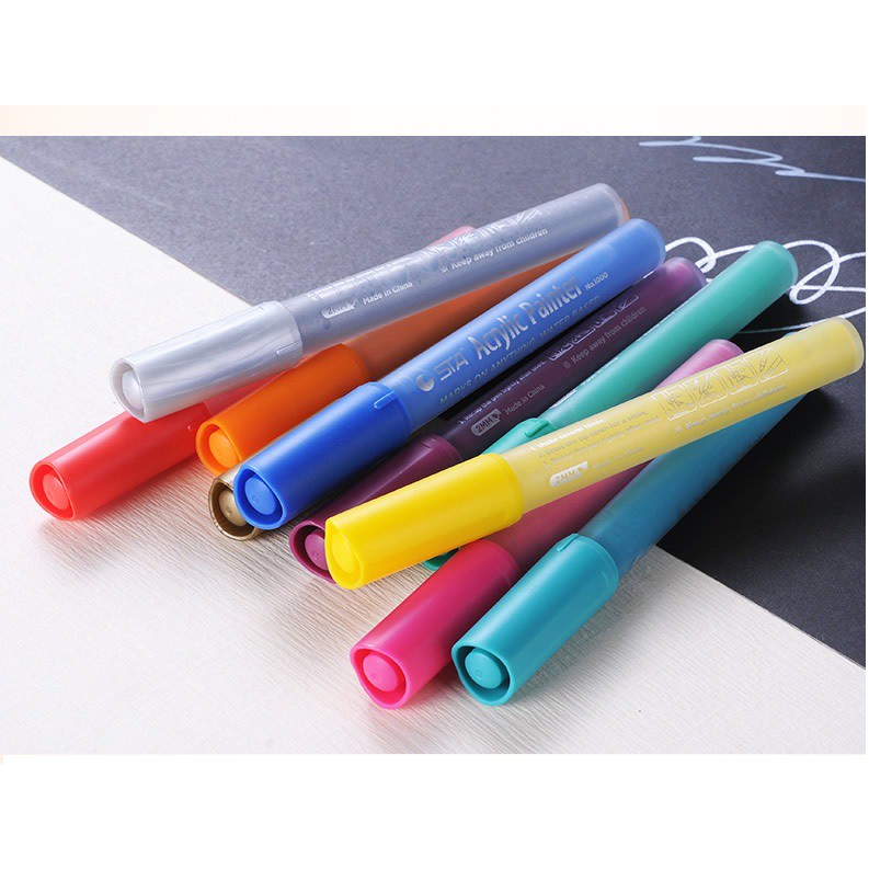 Bút vẽ Graffiti, bút sơn màu acrylic - dùng để trang trí trên vải, giày, gỗ, thủy tinh - Set 12/ 24 màu