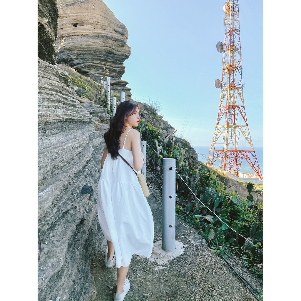 Đầm Maxi trắng 2 dây mùa Hè | BigBuy360 - bigbuy360.vn