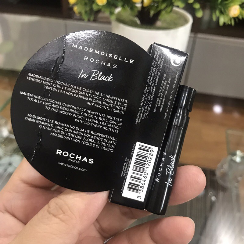 Nước Hoa Mademoiselle rochas in black mini 1.2ml