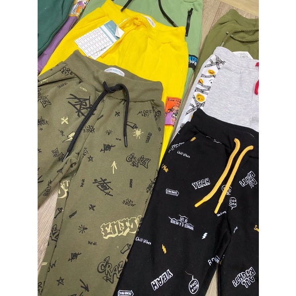 Quần nỉ bé trai Gệay