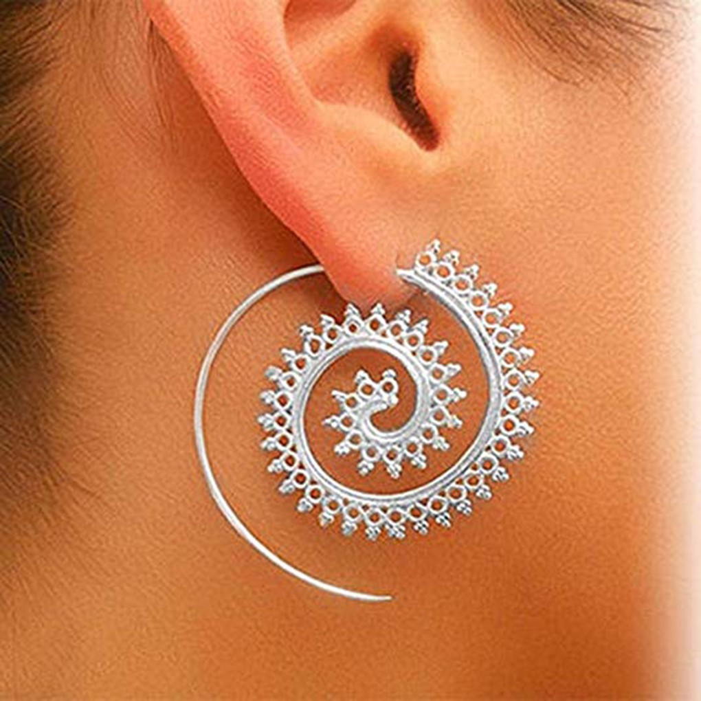 Hoa tai kiểu xoắn ốc độc đáo hợp thời trang cho nữ