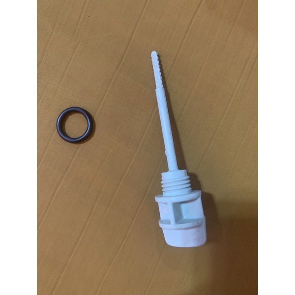 Ti thăm nhớt Atila, Hayate