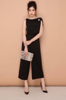 Jum lửng kèm tag cổ đổ