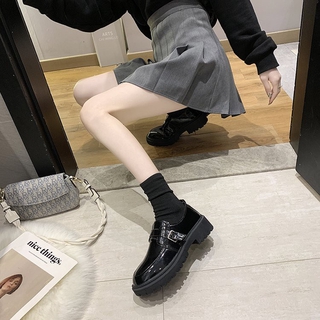 Giày Hàn Quốc giày gót giày dép cỡ lớn.