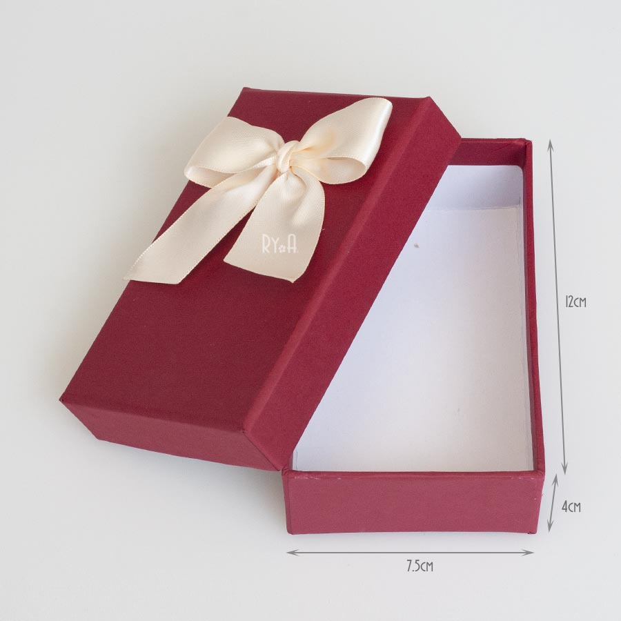 Hộp quà đính nơ 12x7.5x4cm 29035